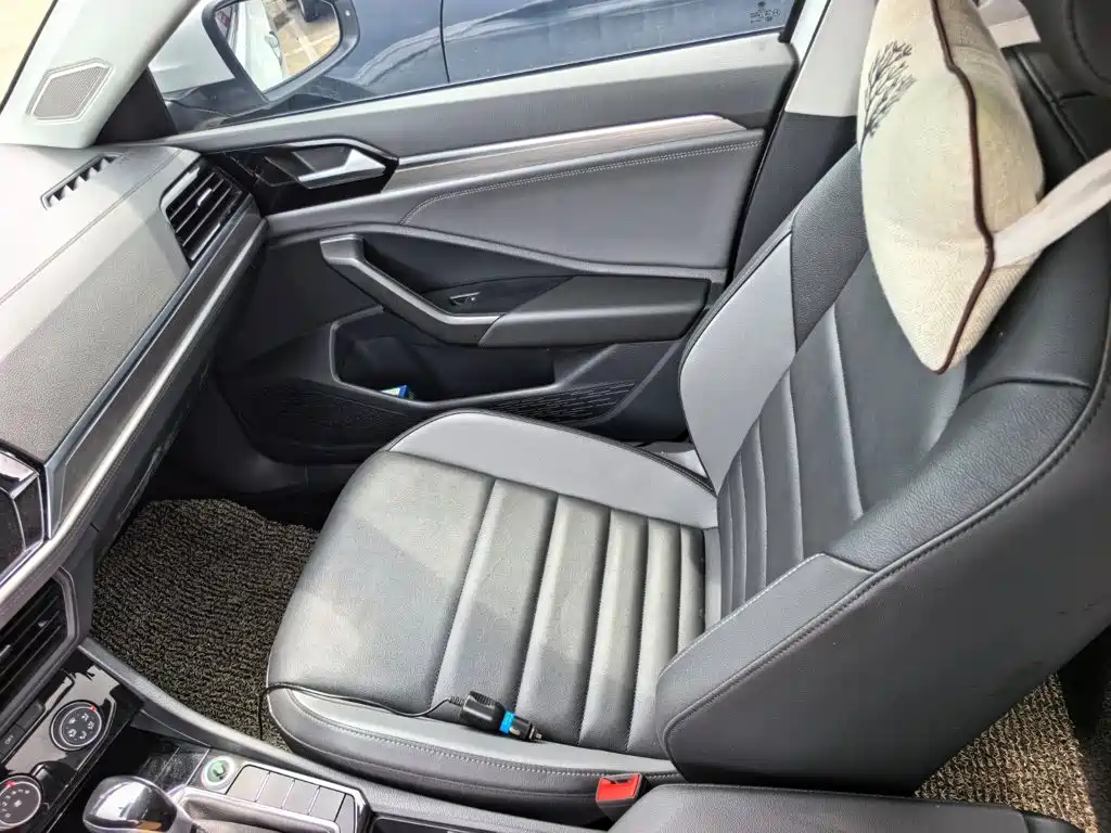 Volkswagen Sagitar, миниатюра 11