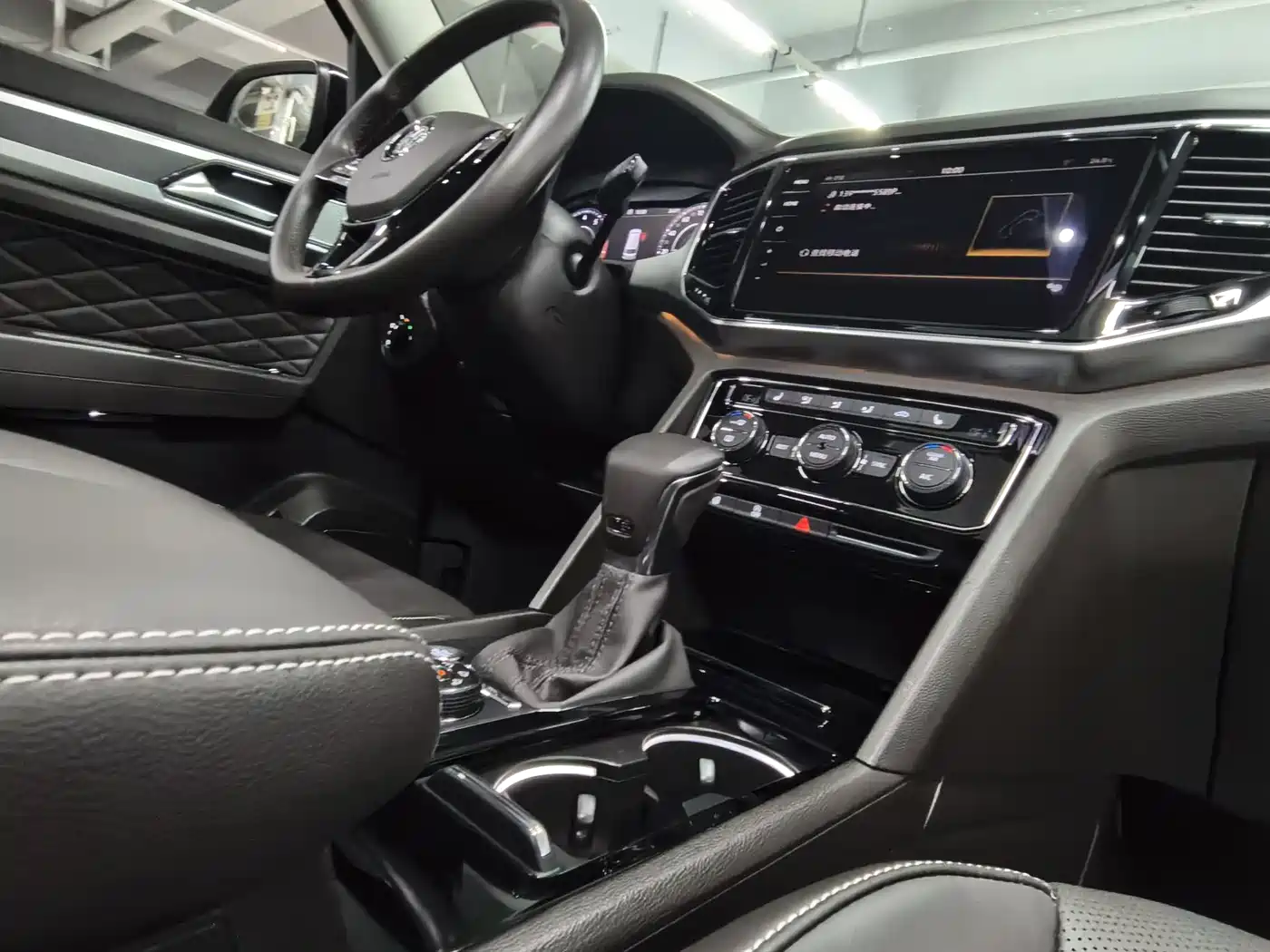 Volkswagen Teramont 2019 530 V6 AWD Flagship Edition China V фото 18