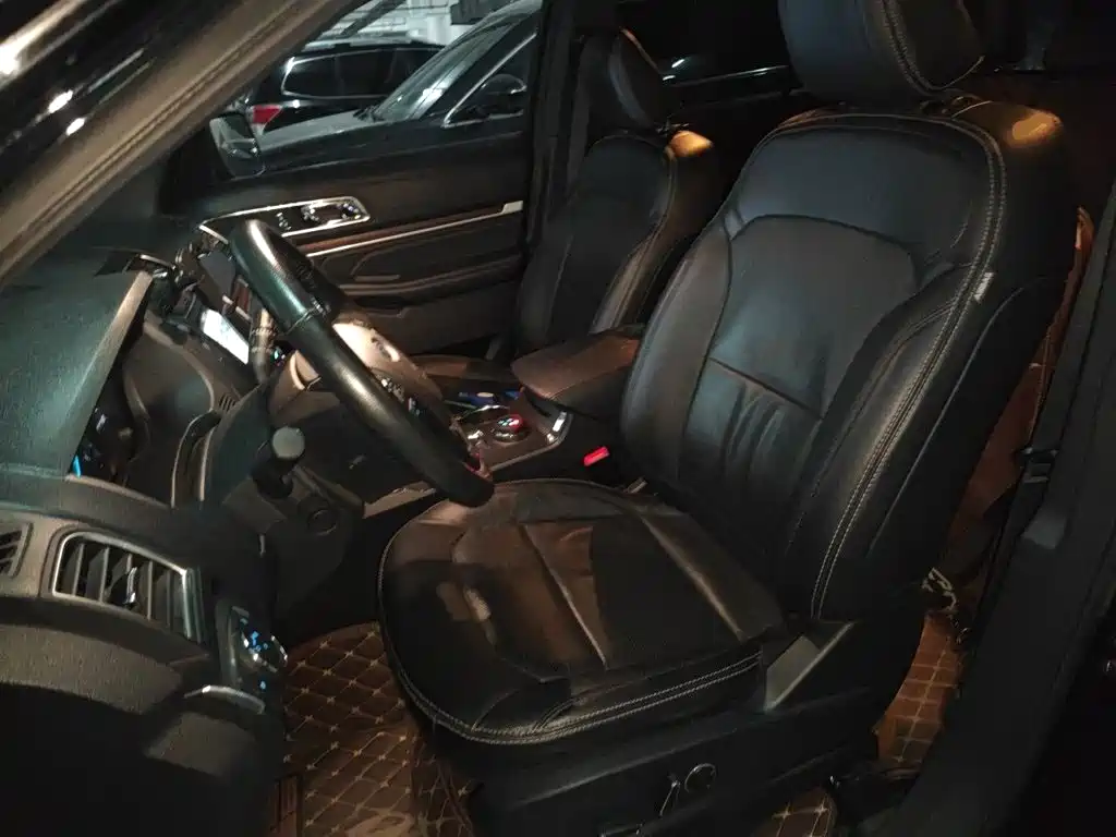 Ford Explorer (Import) 2018 2018 3.5T Elite Edition