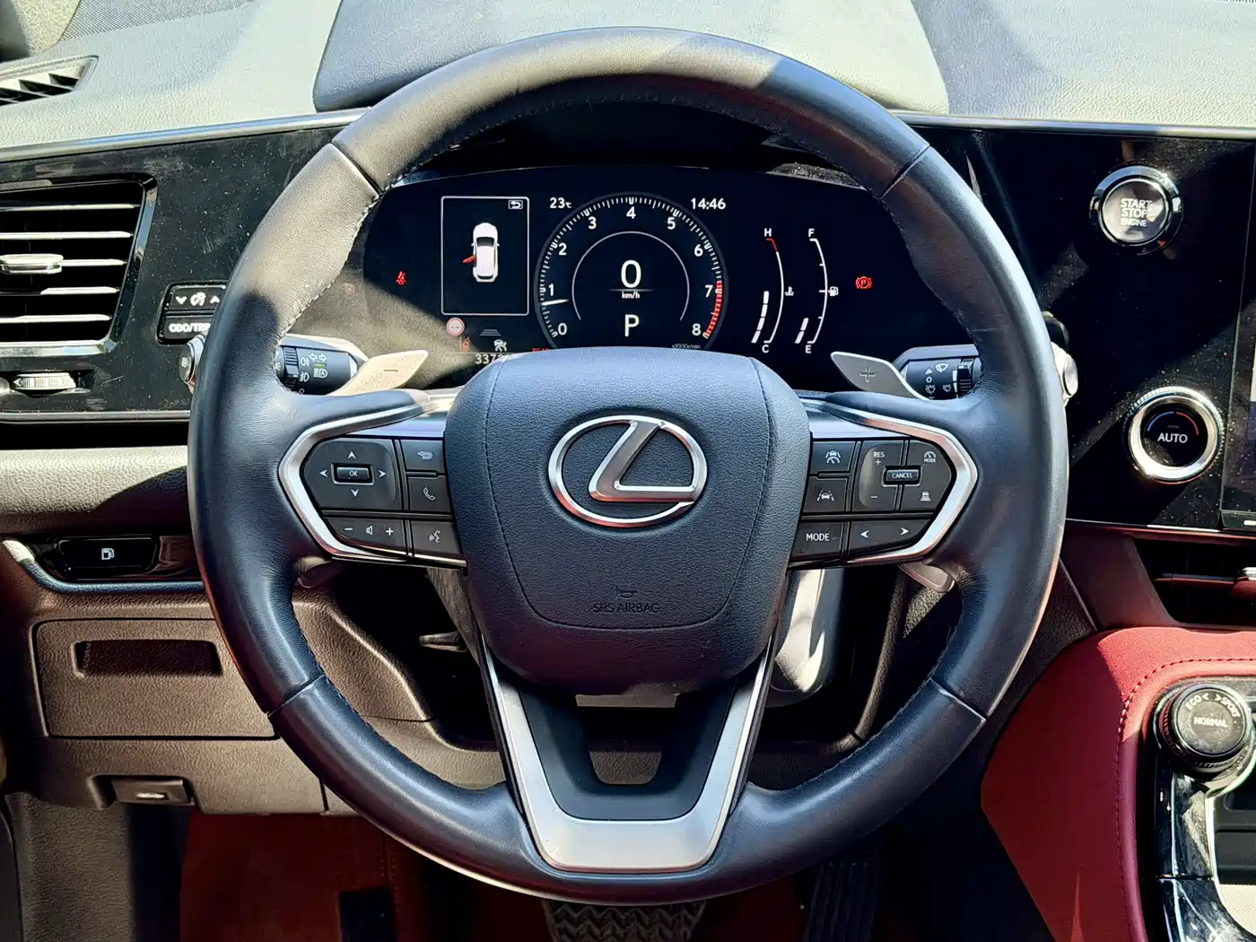 LEXUS NX