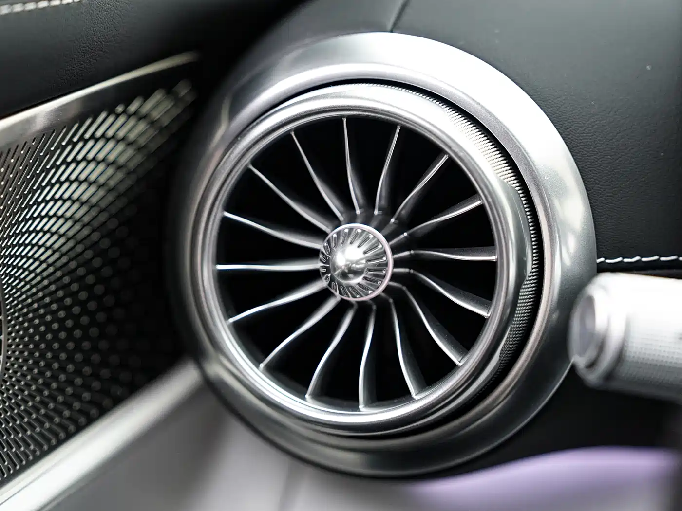 Mercedes-Benz AMG GT New Energy 2025 63 S E Performance фото 28
