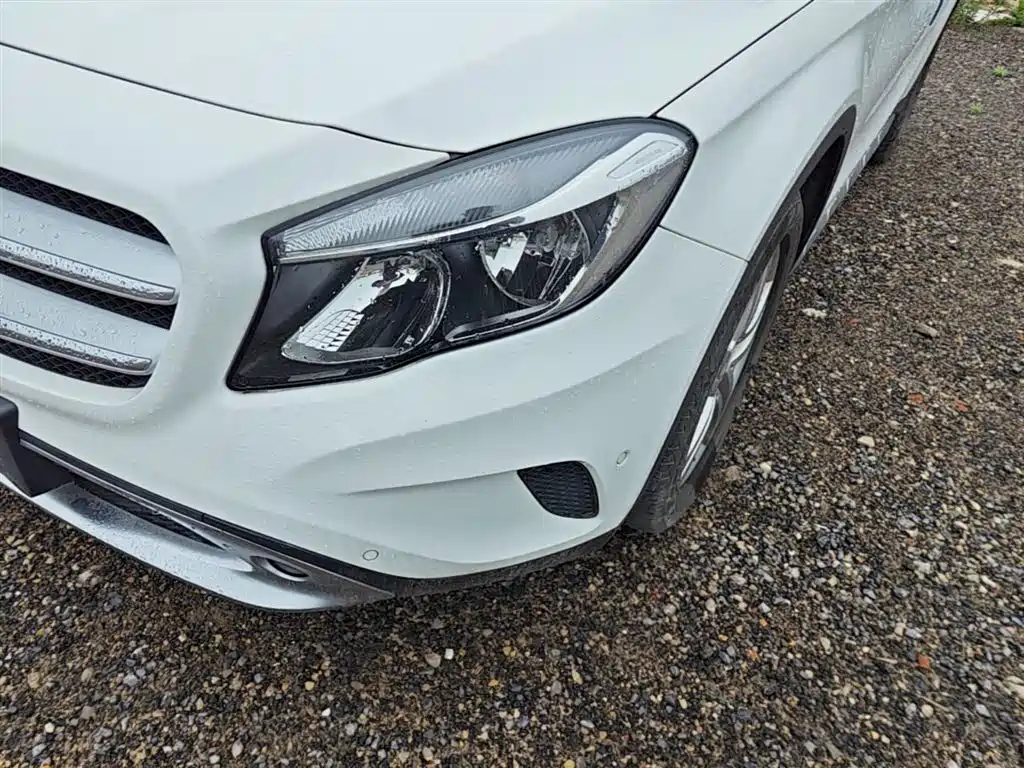 Mercedes-Benz GLA 2016 GLA 200 Dynamic фото 24