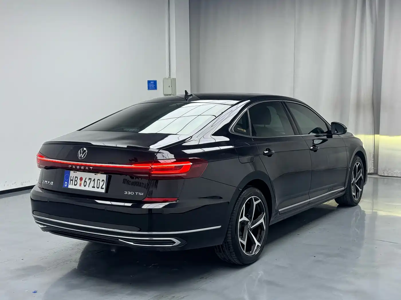 Volkswagen Passat 2024 330TSI Starlight Elite Edition фото 6