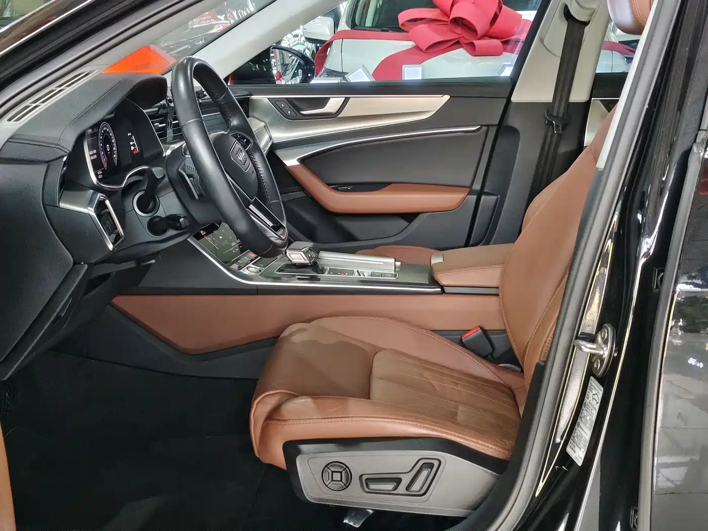 Audi A6L 2020 40 TFSI Luxury Elegance фото 20