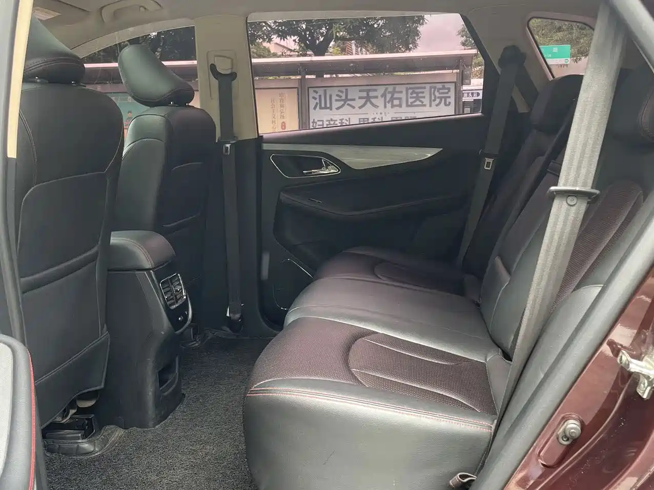 Фото 5 - Baojun 560