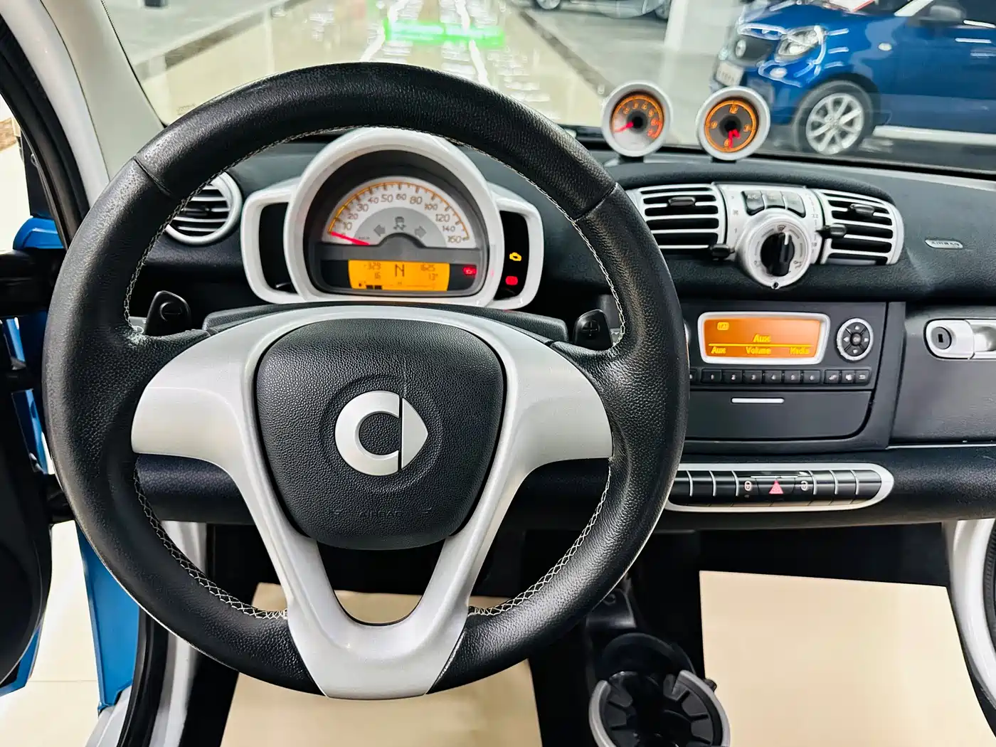 smart fortwo 2013 2013 1.0 MHD Hardtop Ice Special Edition