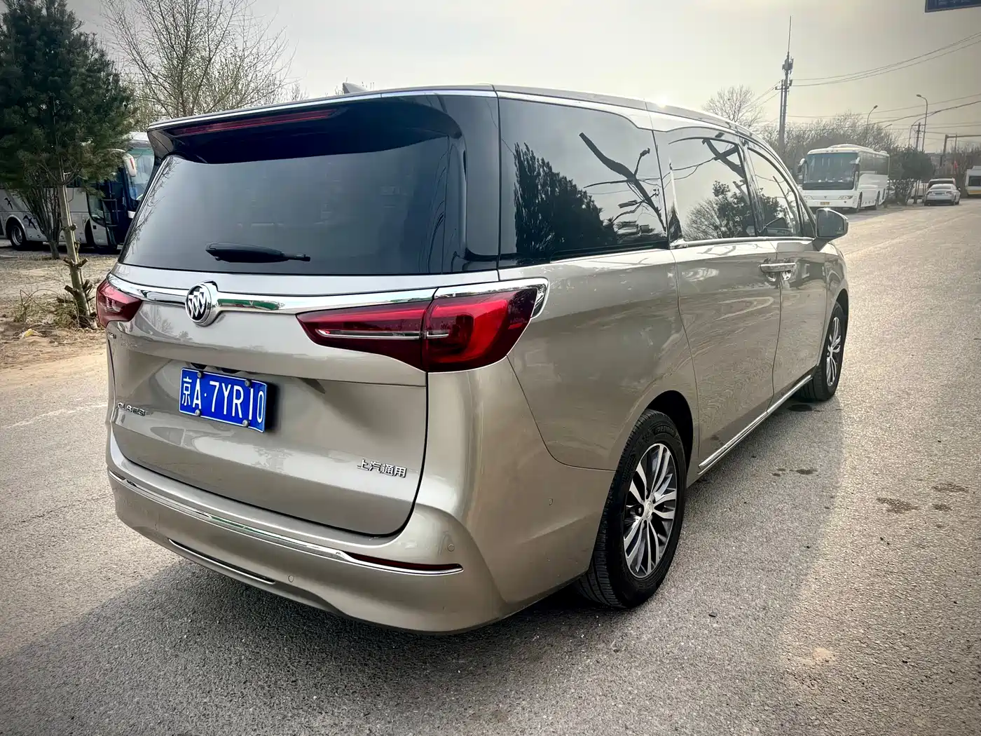 Buick GL8 2023 ES Landmaster Exclusive фото 5