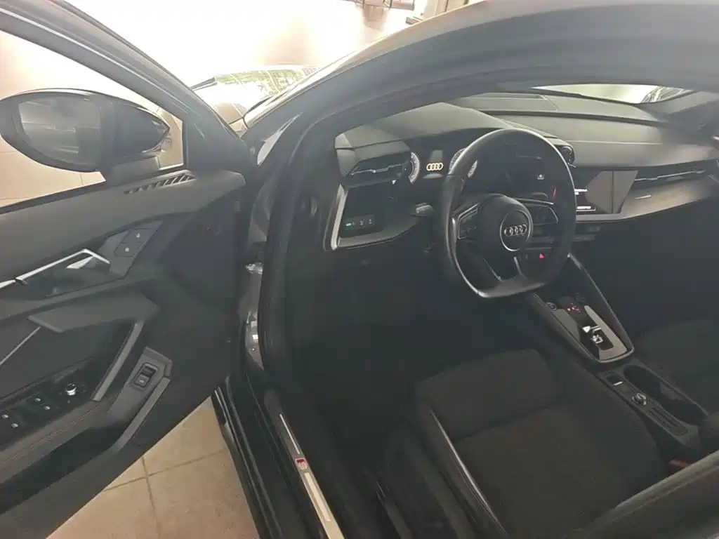 Фото 21 - Audi A3
