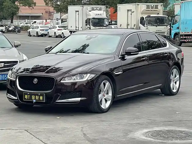 JAGUAR XFL