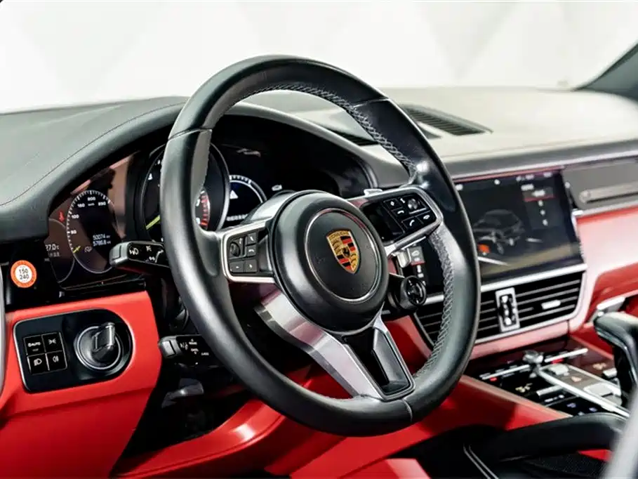 PORSCHE CAYENNE NEW ENERGY