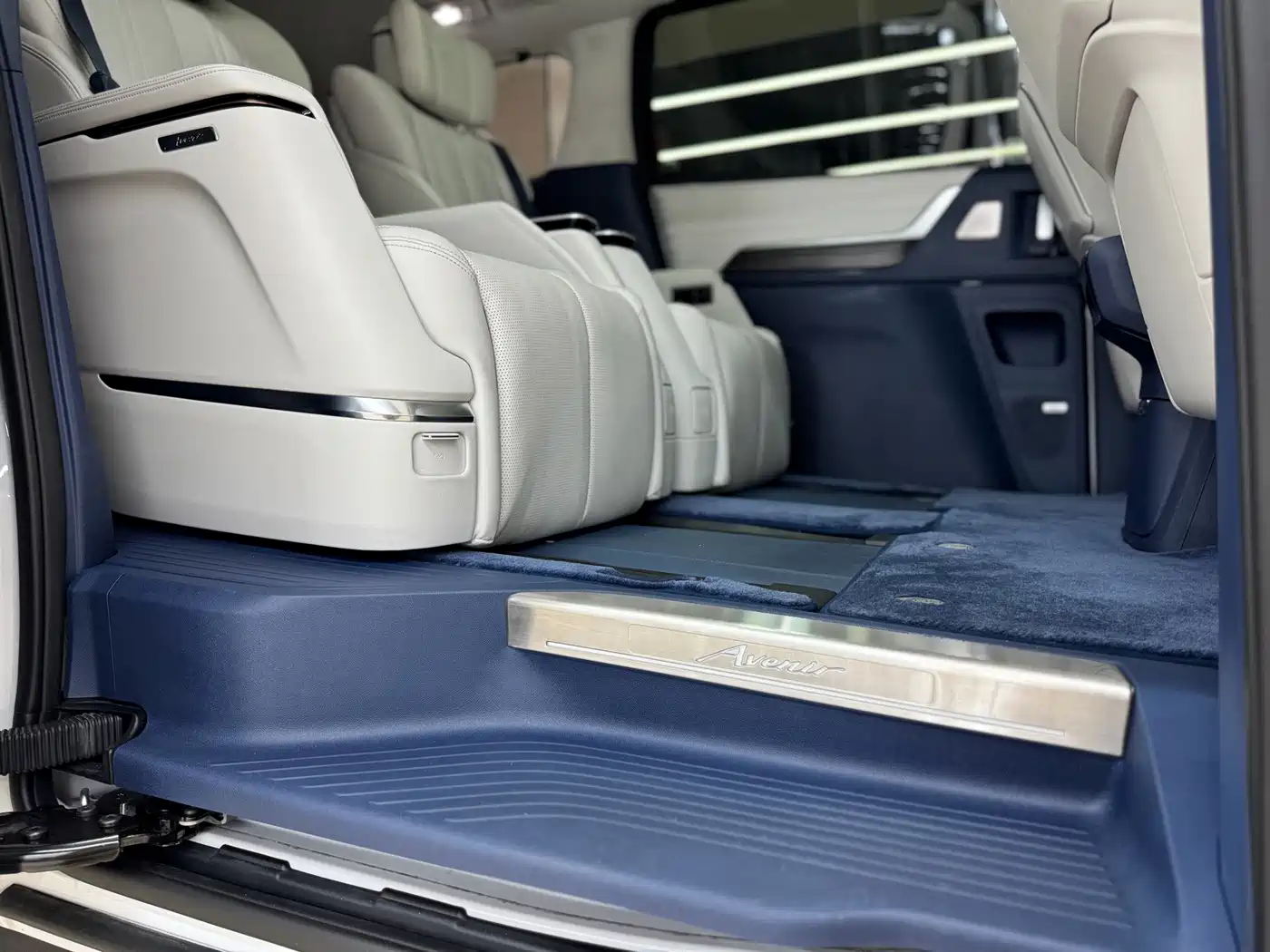 Buick Century 2023 2023 2.0T 6-Seat World Edition