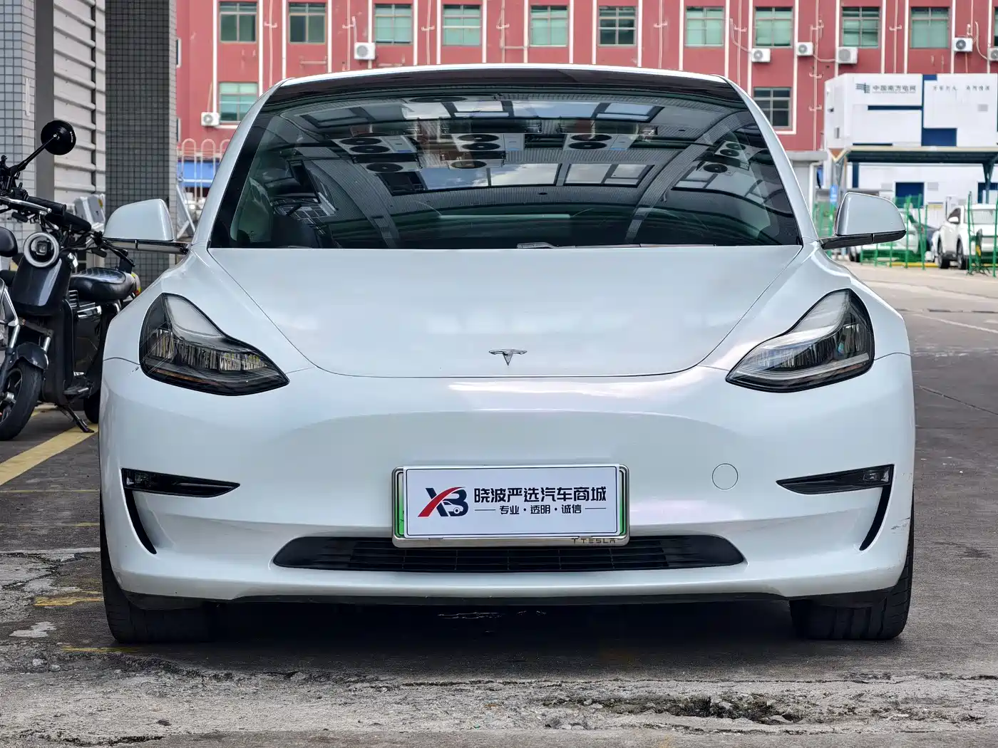 Tesla Model 3 (Import) 2019 2019 Long Range All-Wheel Drive Edition