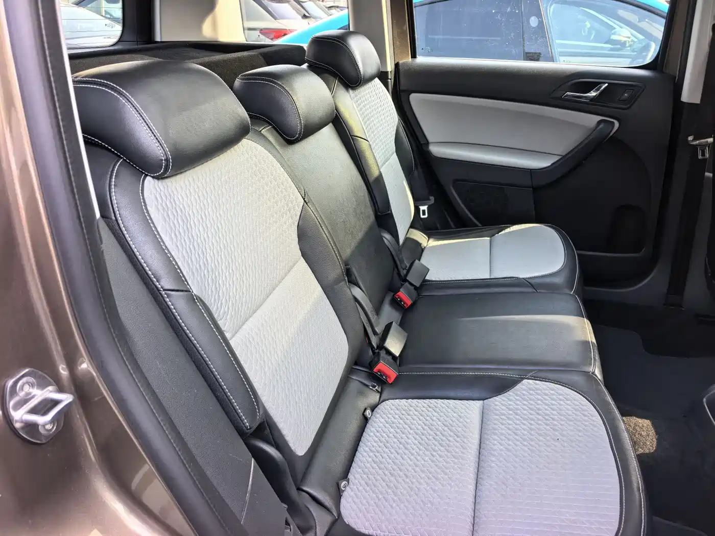 Škoda Yeti 2016 1.4TSI DSG Forward Edition фото 8