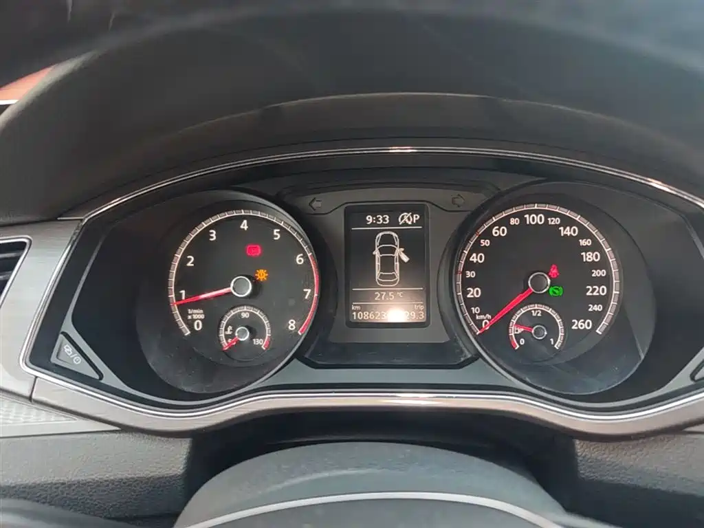 Volkswagen Passat 2017 330TSI DSG Prestige фото 12