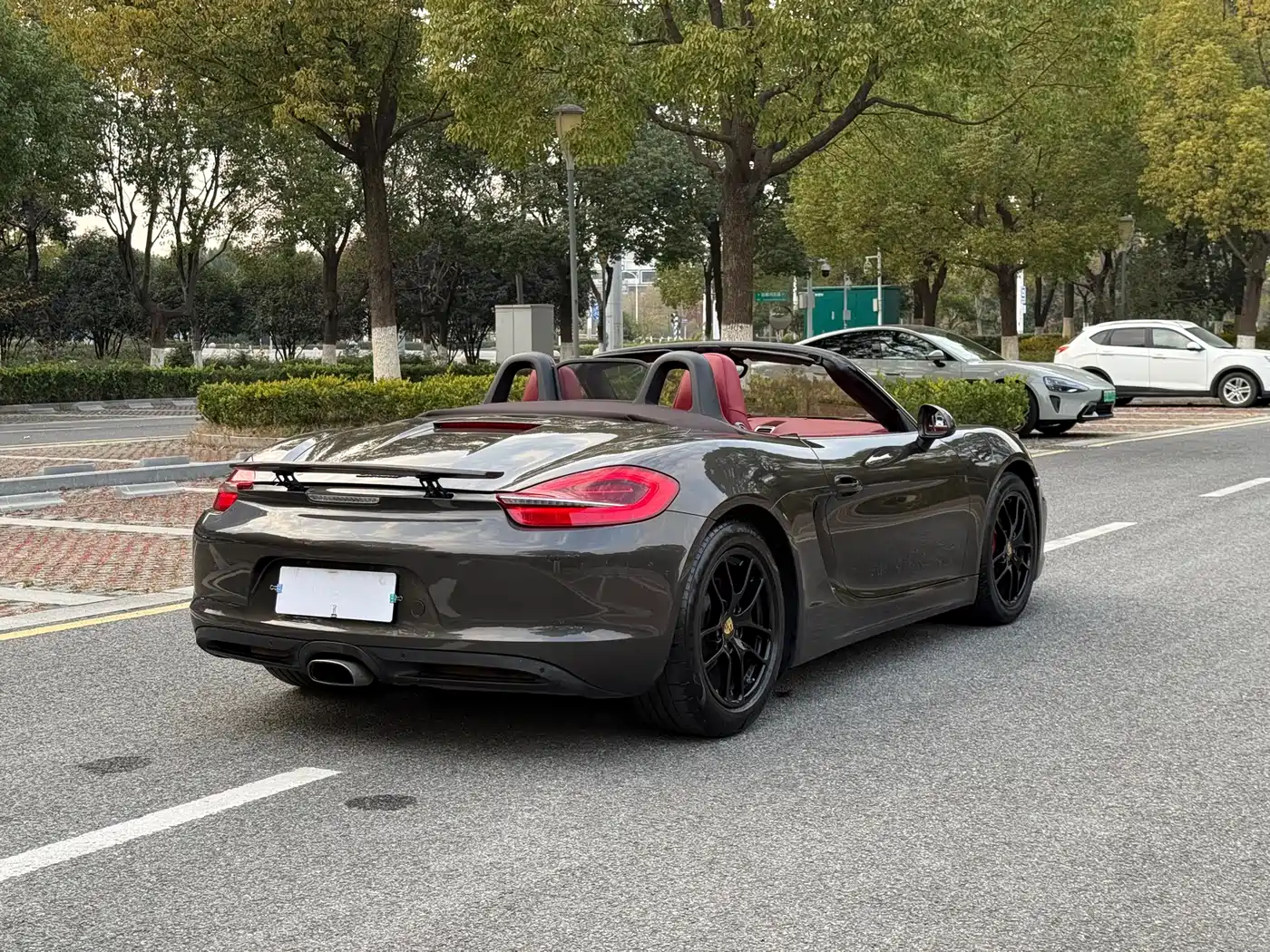 Porsche Boxster 2013 Boxster 2.7L фото 10