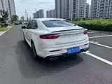 Фото 4 - Geely Preface