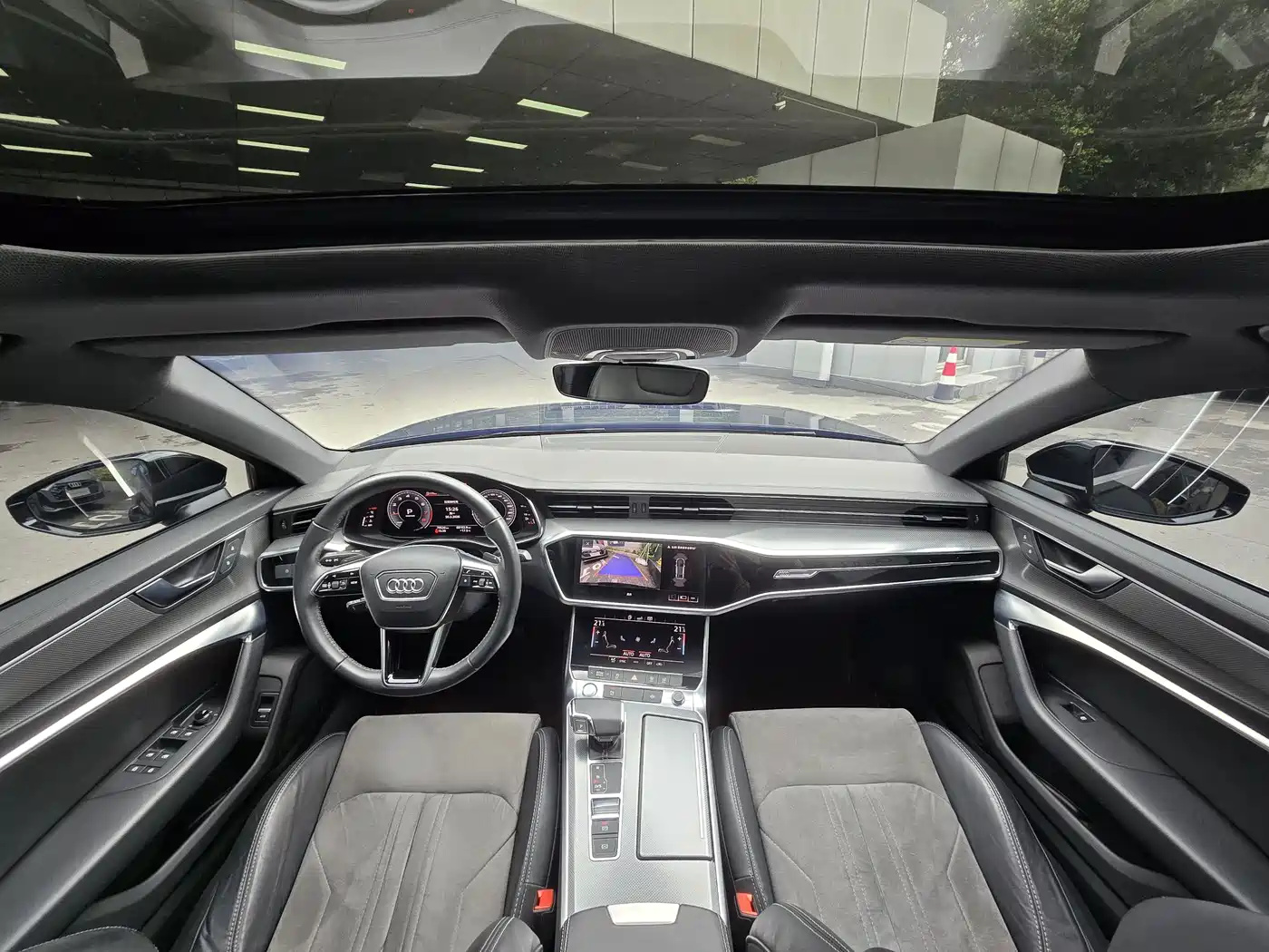 Audi A6L 2020 40 TFSI Luxury Dynamic фото 15