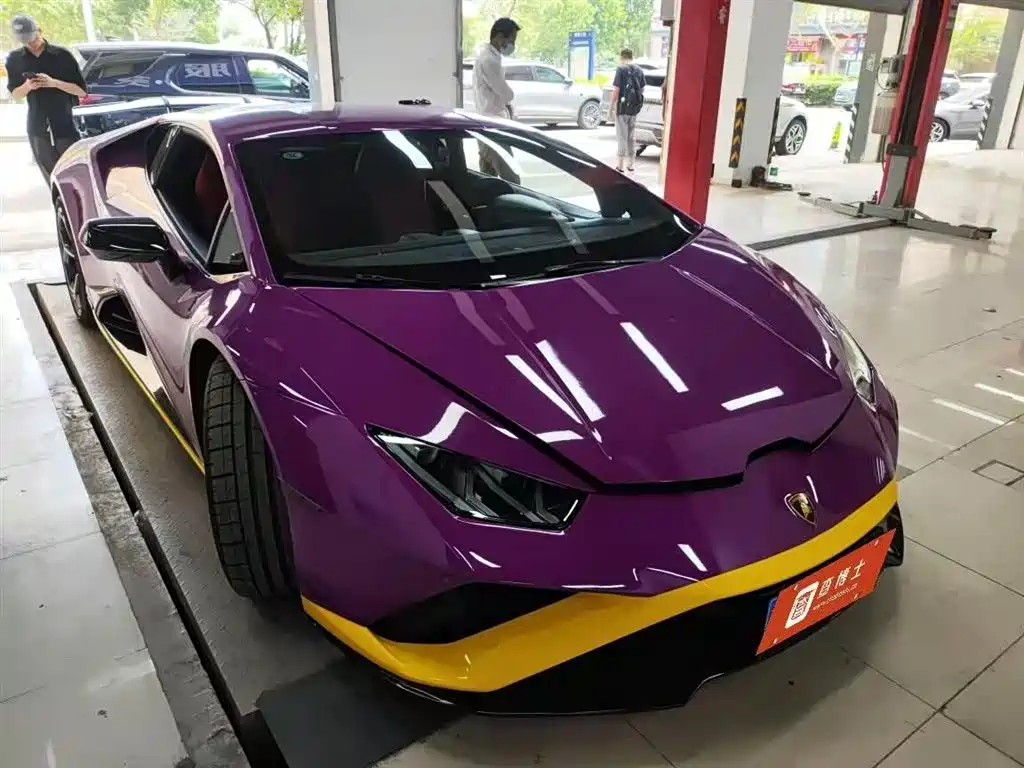 Lamborghini Huracán 2019 Huracán EVO фото 2
