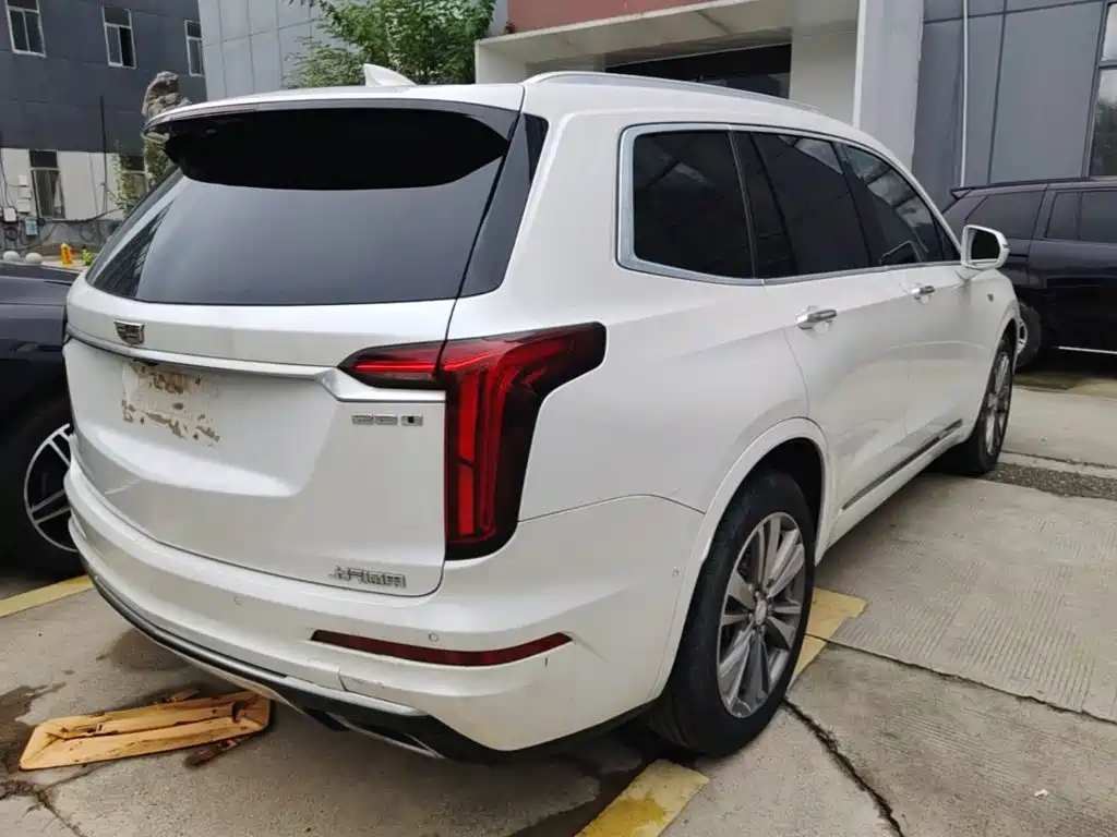 Cadillac XT6 2019 2020 28T 7-Seater Luxury Model