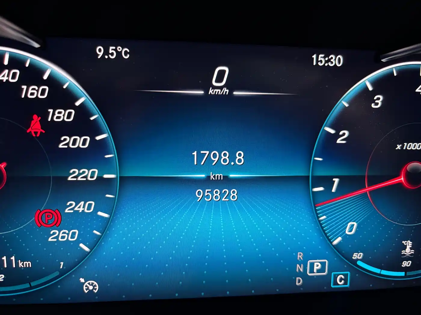 Mercedes-Benz GLC 2021 GLC 260 L 4MATIC Luxury фото 15
