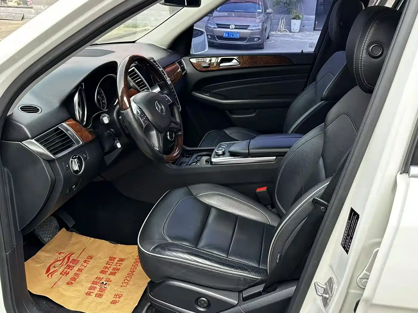 Mercedes-Benz M-Class 2012 Model ML 350 Luxury фото 8