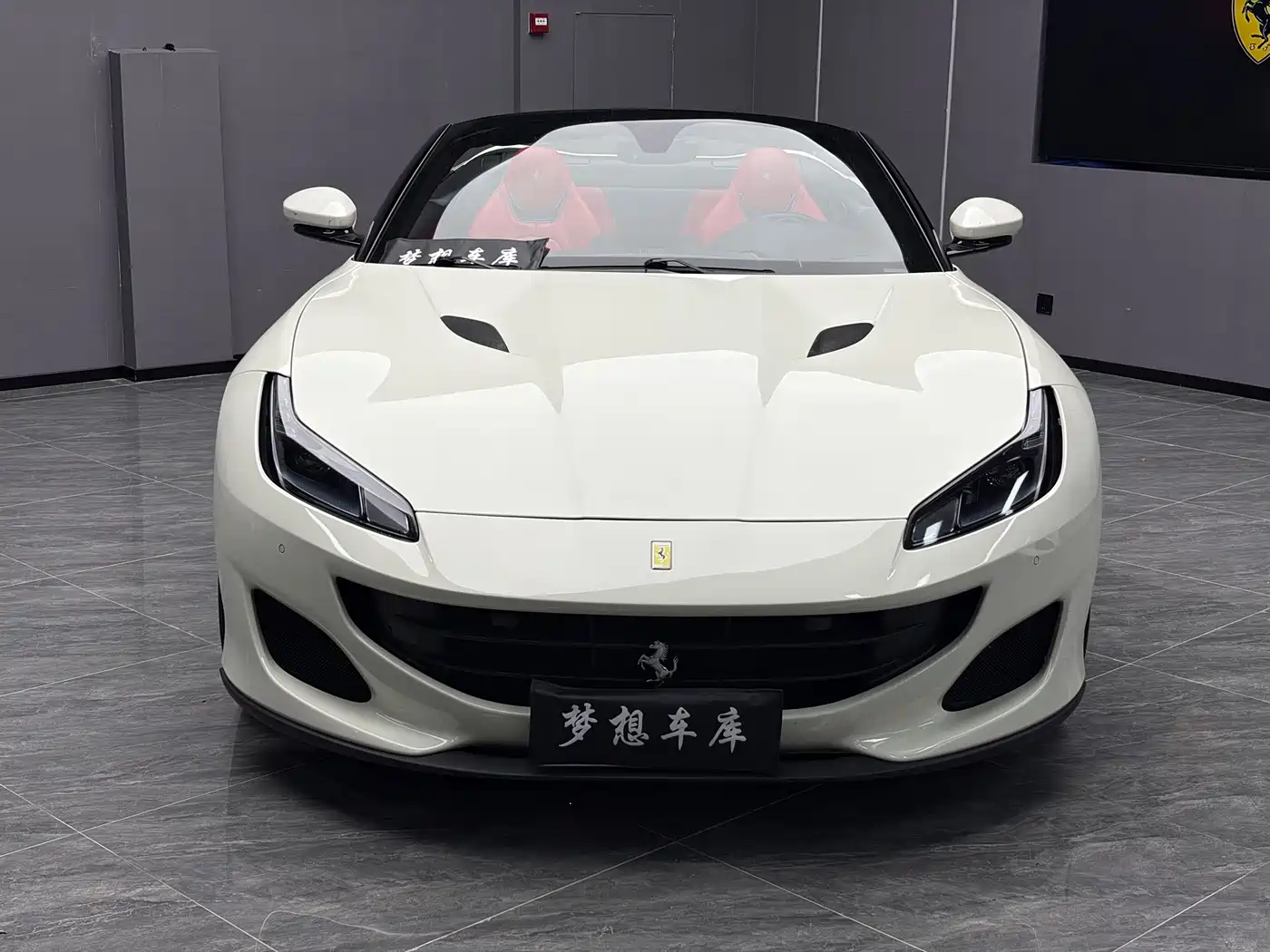 Ferrari Portofino 2019 2018 Model 3.9T