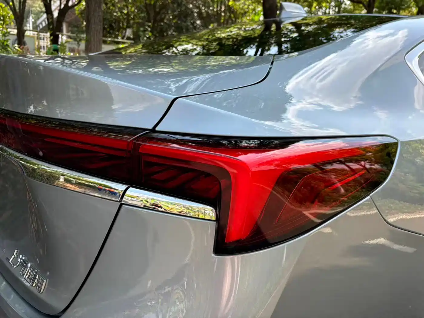Buick LaCrosse 2023 28T Premium Edition фото 20
