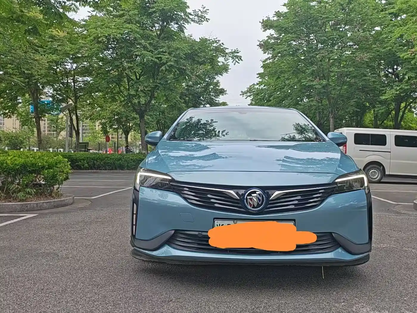 Buick Velite 6 2020 Plug-in Hybrid Connected Fashion Edition фото 2