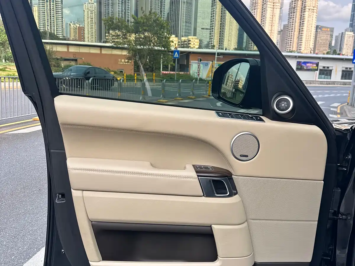 Land Rover Range Rover 2017 3.0 SC V6 Vogue фото 21