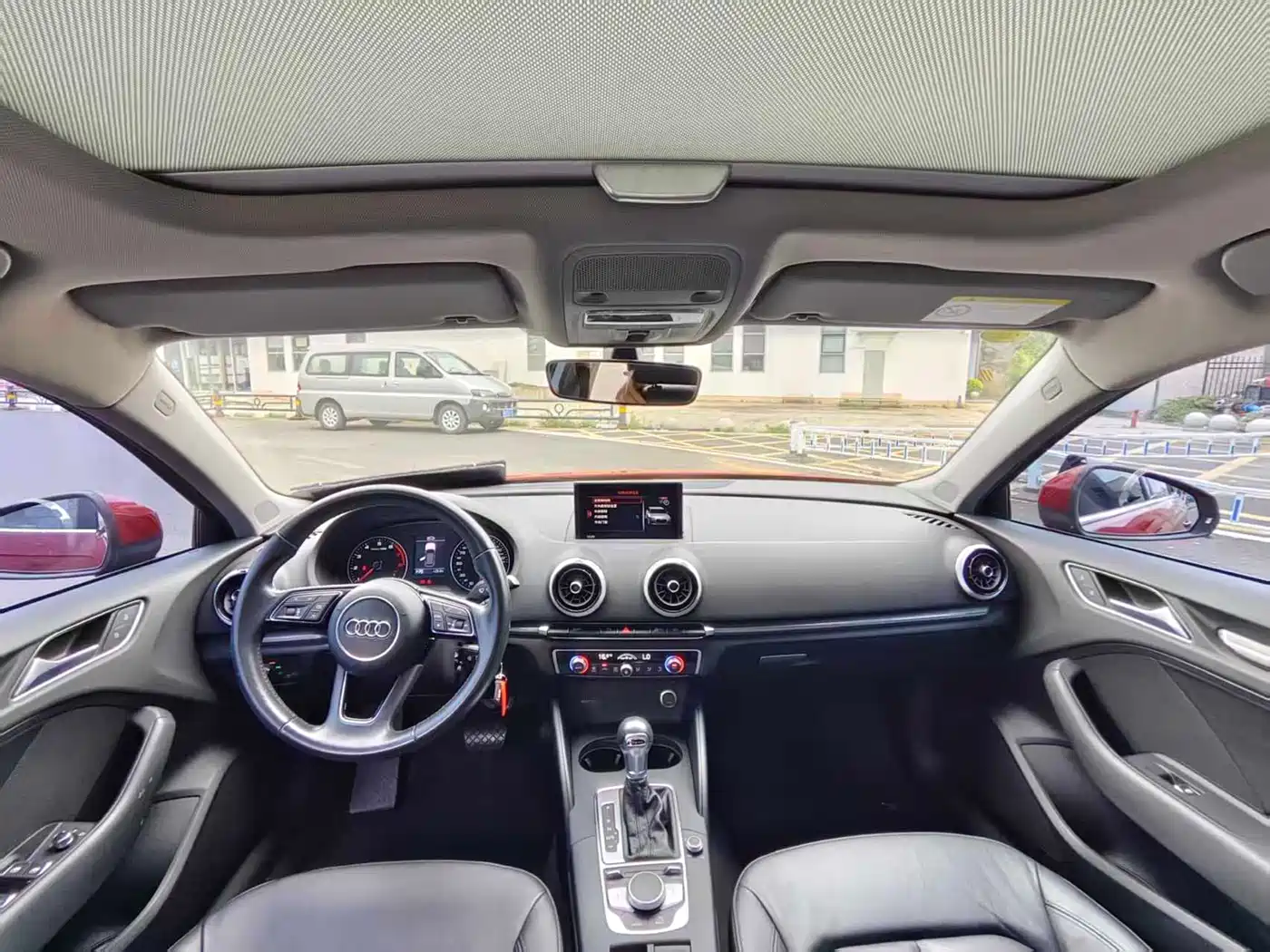 Audi A3 2018 30th Anniversary Sportback 35 TFSI Style фото 5