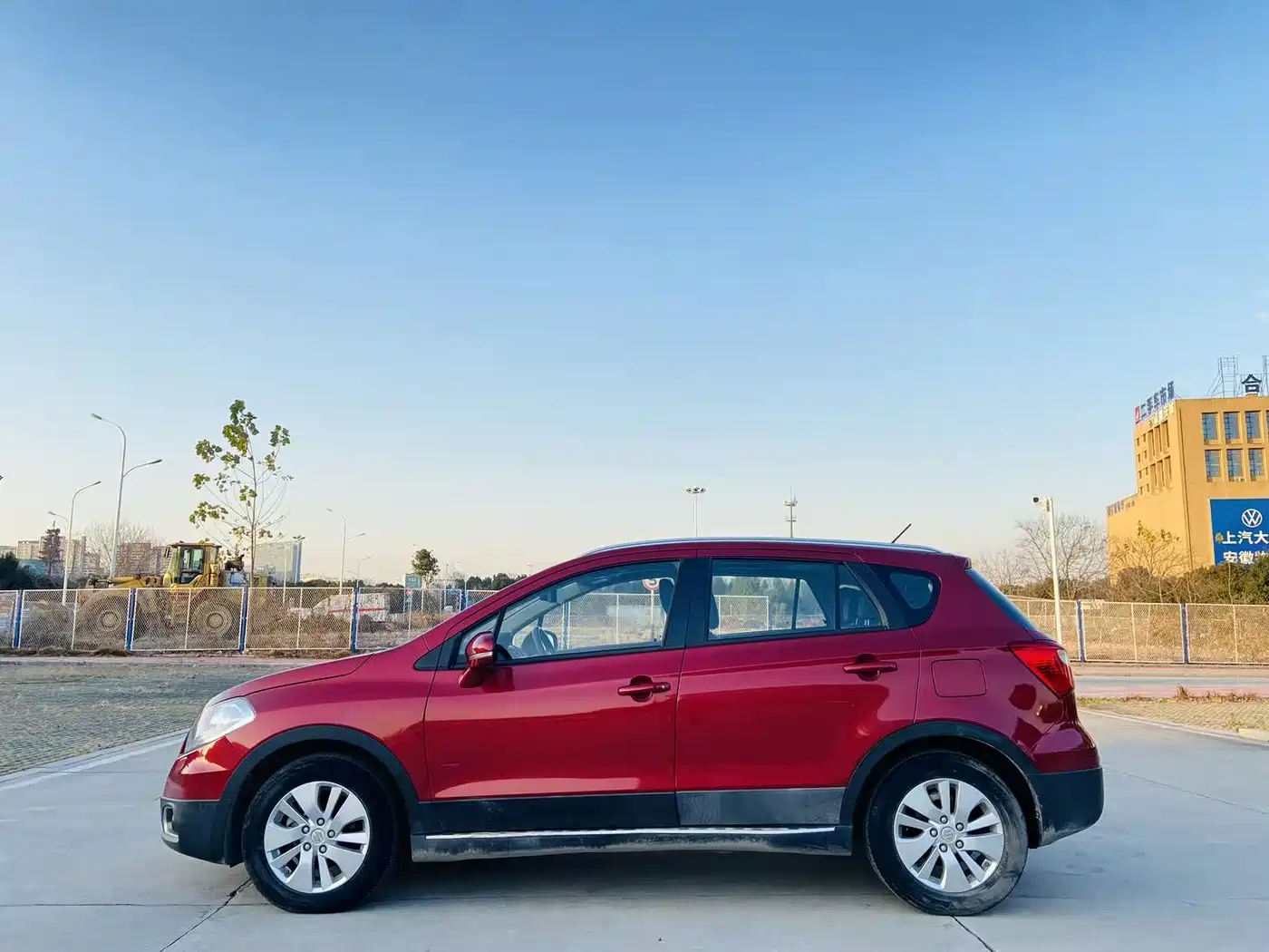 Suzuki SX4 S-Cross 2015 2014 1.6L CVT 2WD Elite