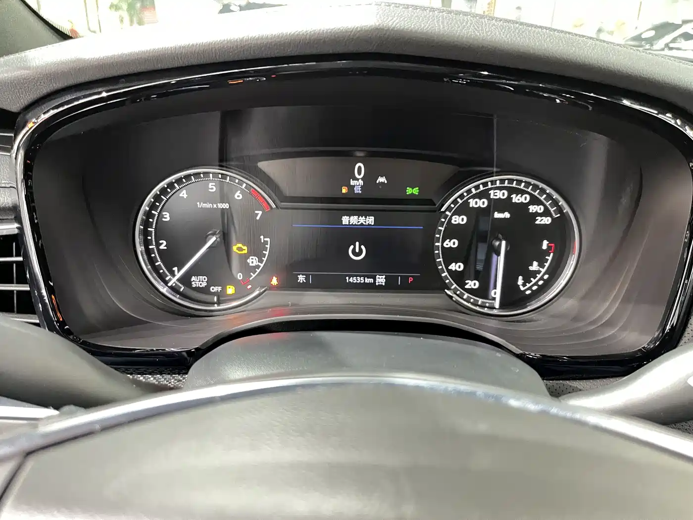 CADILLAC XT5