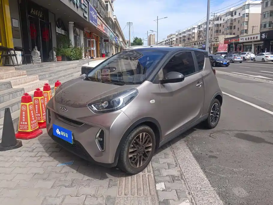 QQ New Energy Little Ant 2022 2022 Sweet Pink Edition Light Sugar Version NCM Lithium 30kW 301km