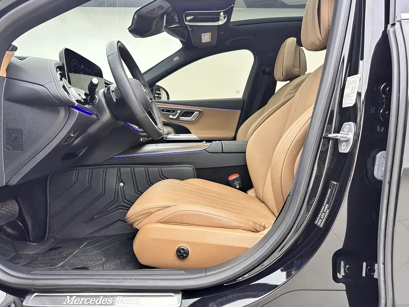 Mercedes-Benz E-Class 2025 E 300 L Luxury фото 14