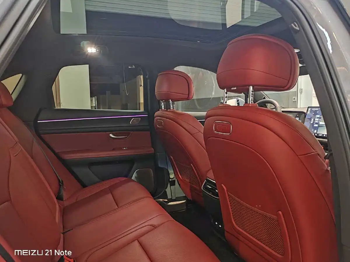AITO Wenjie AITO M5 2025 Extended Range Ultra AWD фото 14