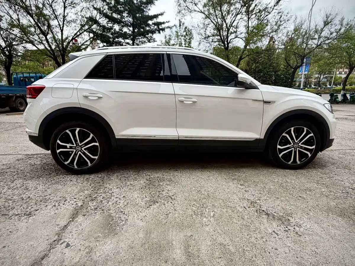 Volkswagen T-ROC 2021 280TSI DSG 2WD Comfort Smart Connect 30th Anniversary Edition фото 7