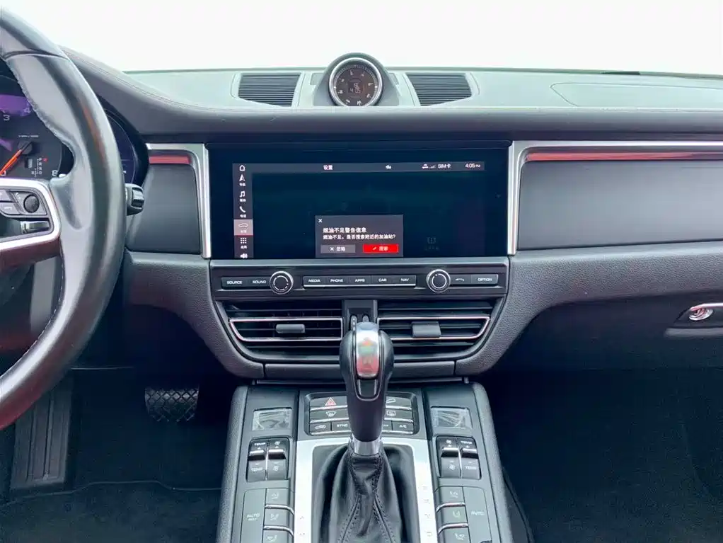 Porsche Macan 2020 Macan 2.0T фото 24