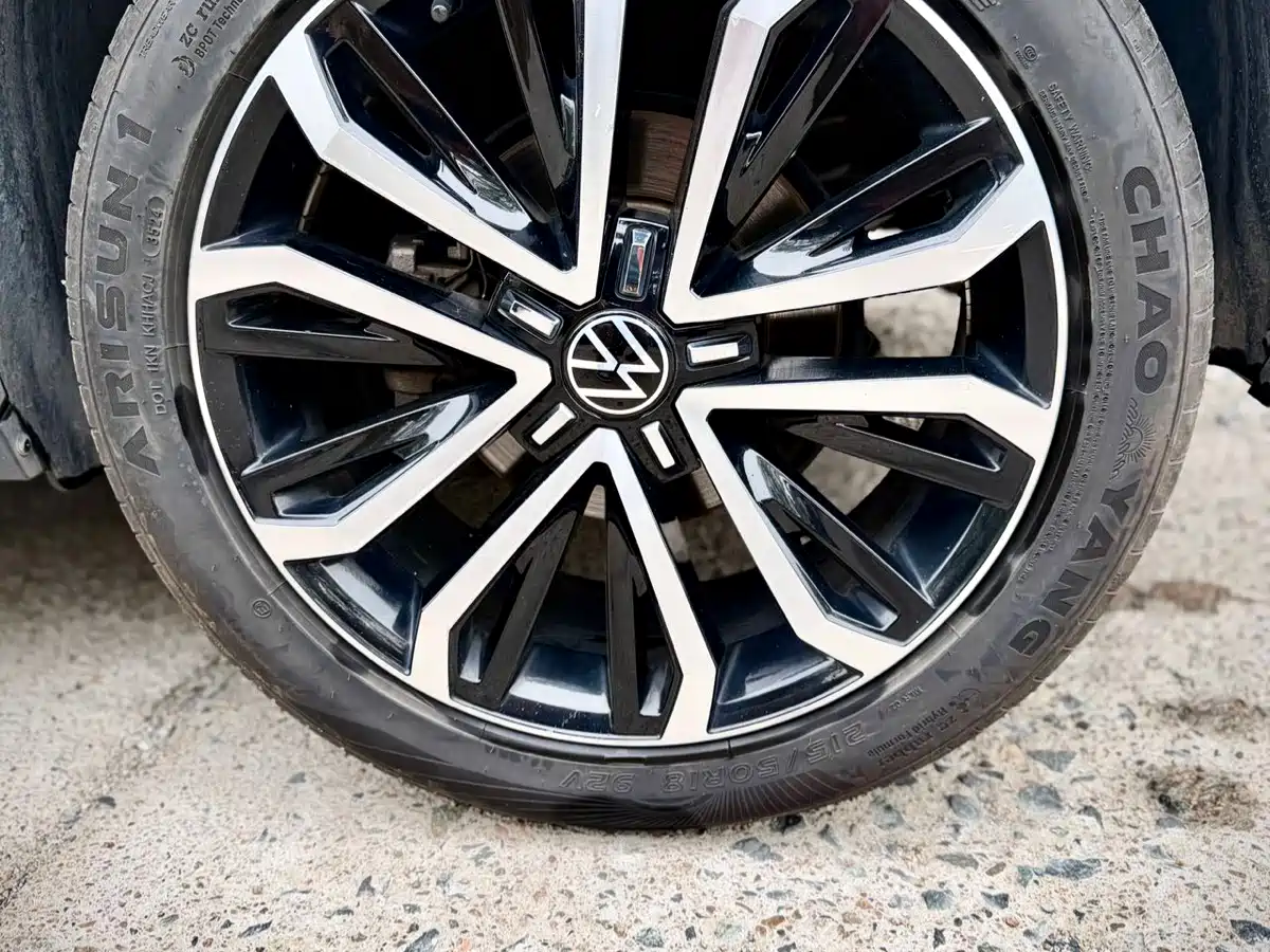 Volkswagen T-ROC 2021 280TSI DSG 2WD Comfort Smart Connect 30th Anniversary Edition фото 9