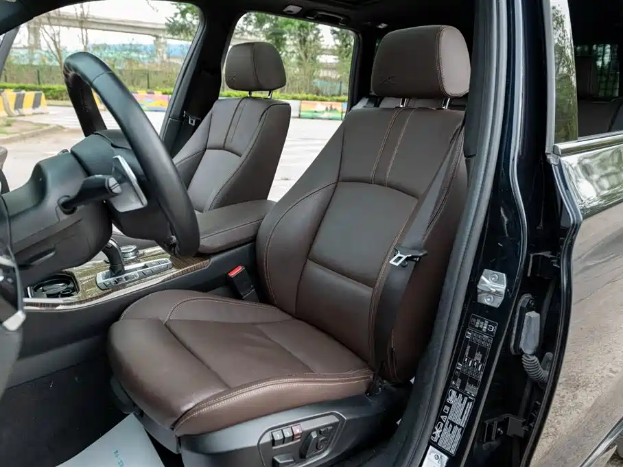 BMW X3 (Import) 2014 xDrive28i X Design Package фото 36