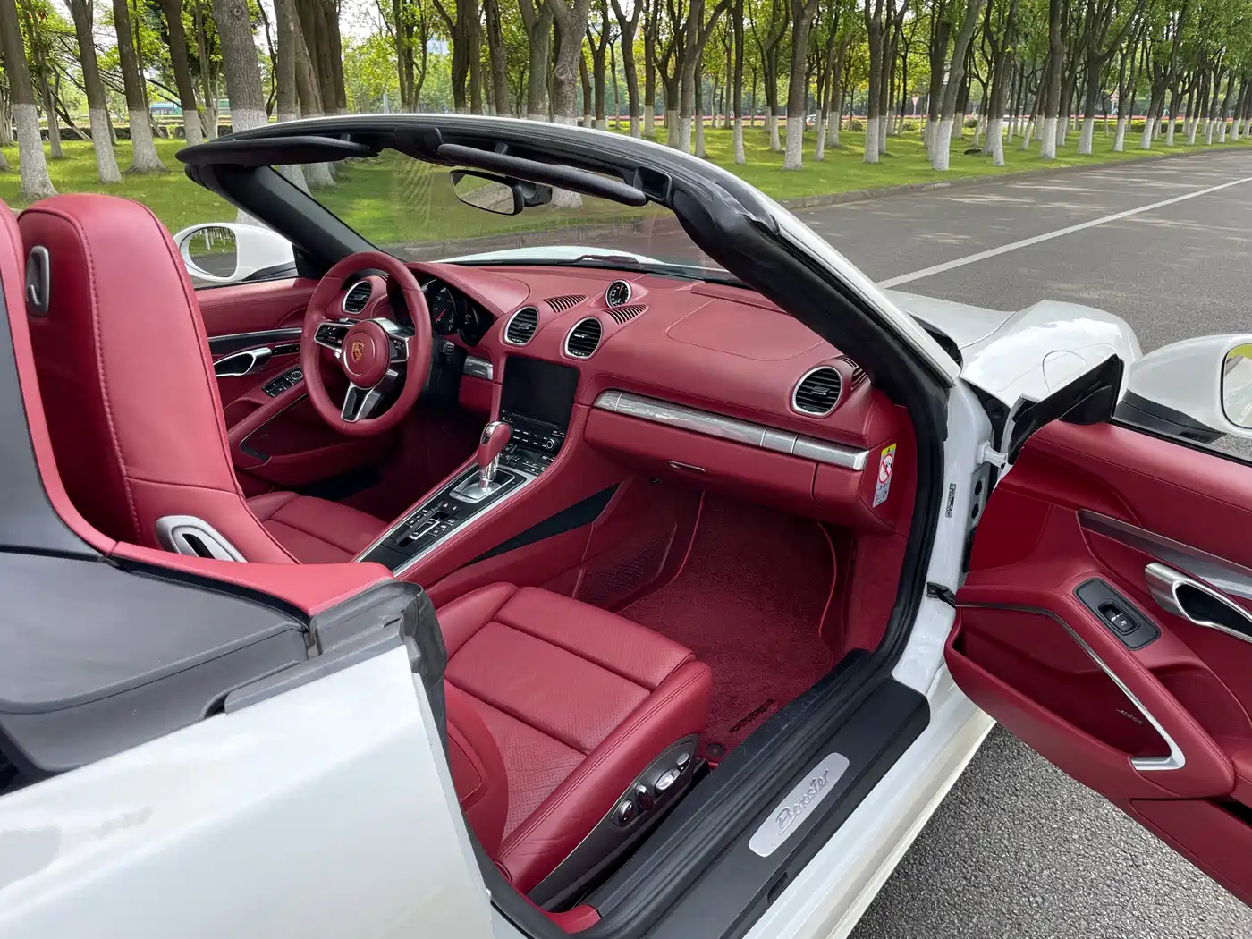 Porsche 718 2018 Boxster 2.0T фото 9