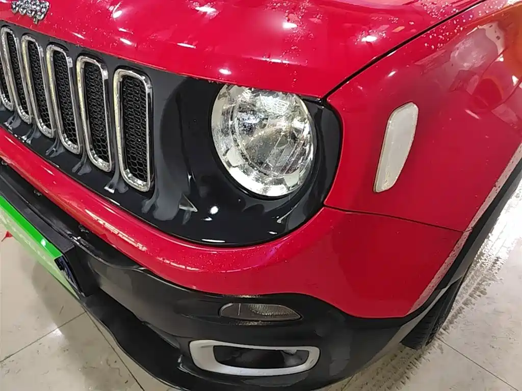 Jeep Renegade 2018 2018 Connected Large Screen Edition 180T Automatic High Energy