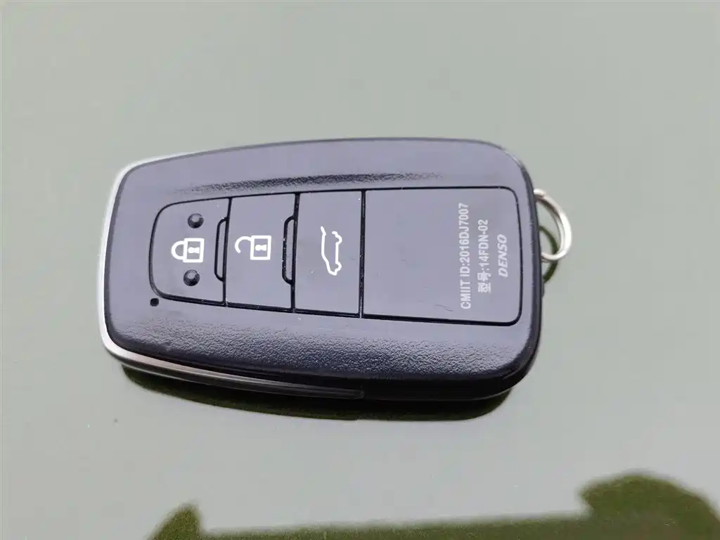 Toyota Prado 2018 3.5L Auto VX NAVI фото 19