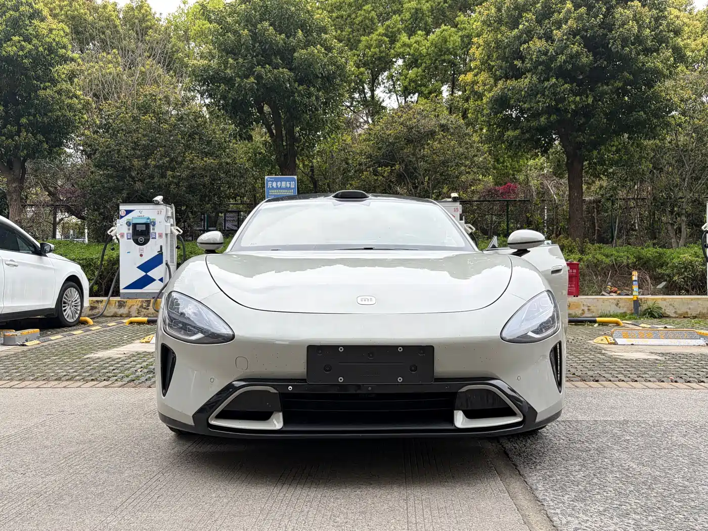 XIAOMI CAR XIAOMI SU7