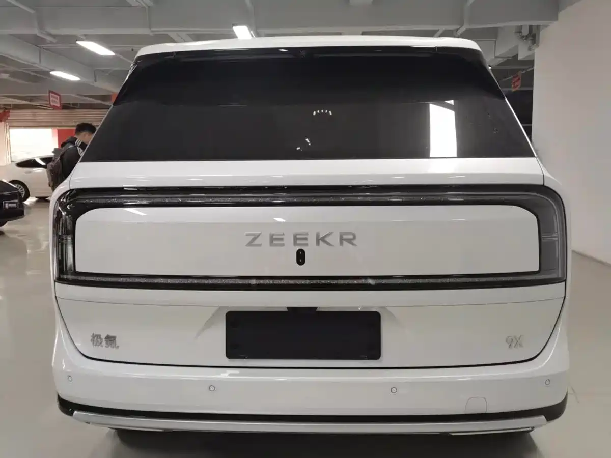 ZEEKR 9X 2026 2025 model Ultra Edition 70kWh