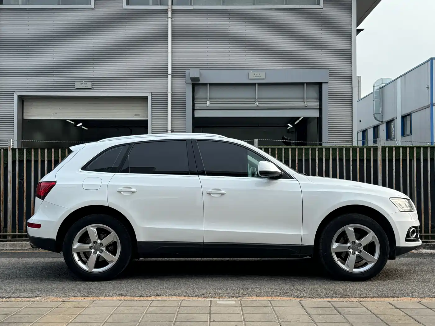 Audi Q5 2013 40 TFSI Technology фото 4