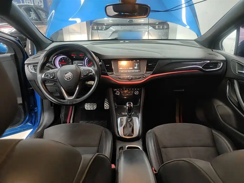 Buick Verano 2016 Hatchback GS 20T DCT Passion Sport фото 10