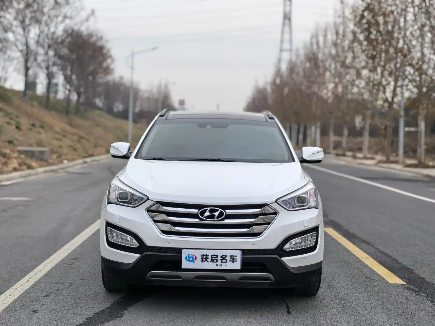 Hyundai Santa Fe 2013 Facelift 2.0T Automatic 4WD Top фото 2