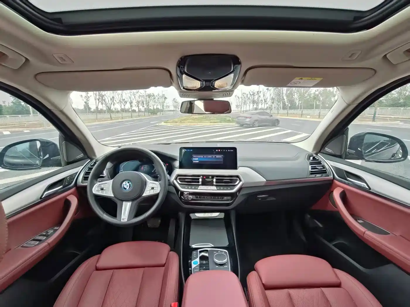 BMW iX3 2023 2023 Pioneer Type
