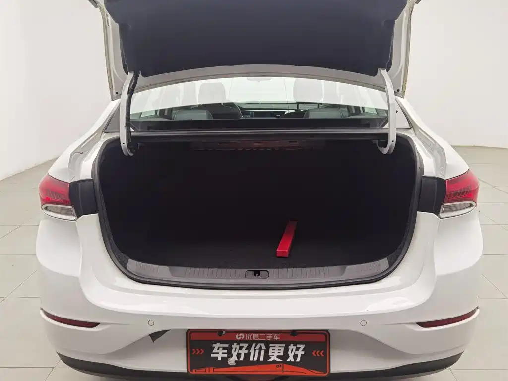 Buick Excelle, миниатюра 16
