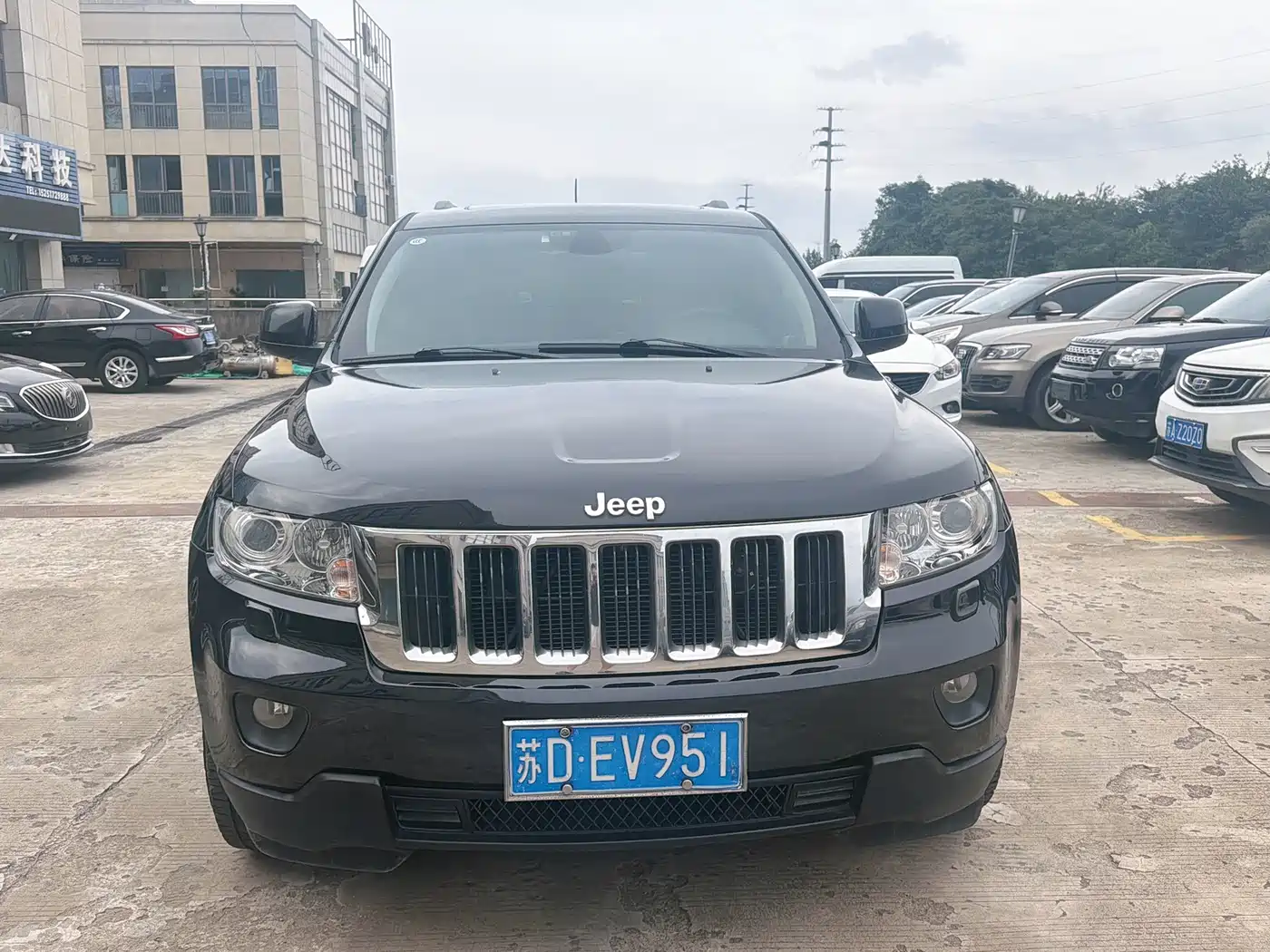 Фото 3 - Jeep Grand Cherokee (Import)
